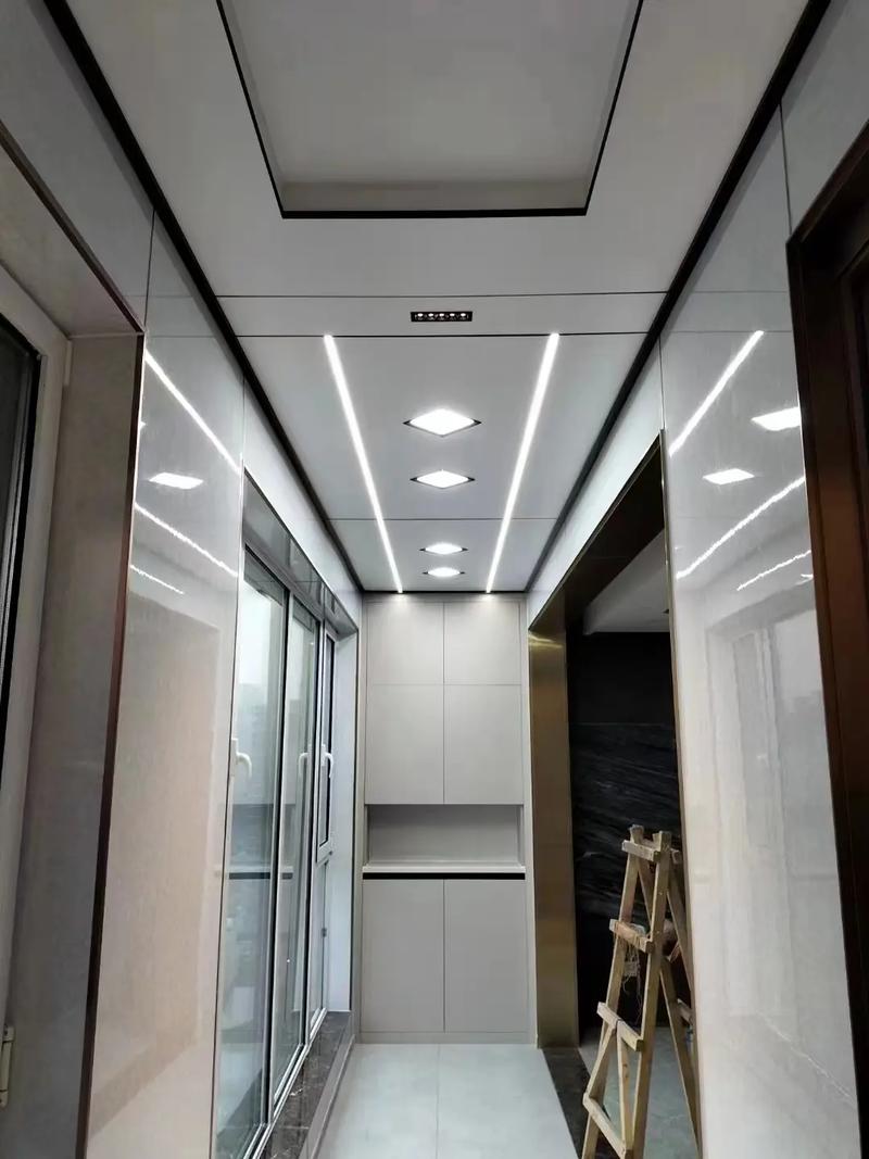 大集成吊顶怎么拆卸一块板 大集成吊顶怎么拆卸一块板