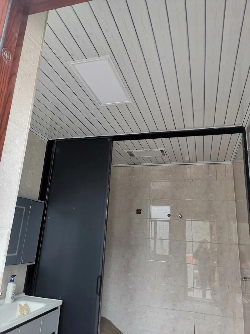 塑料扣板吊顶安装全攻略! 塑料扣板吊顶安装全攻略!