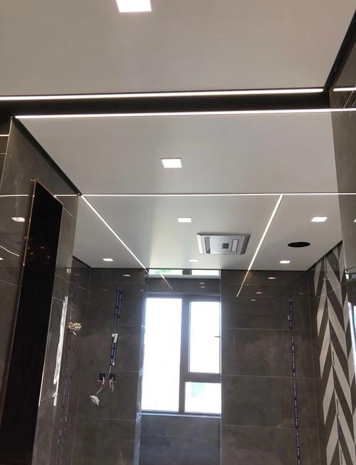 集成吊顶灯更换:从拆卸到安装的详细指南 集成吊顶灯更换:从拆卸到安装的详细指南